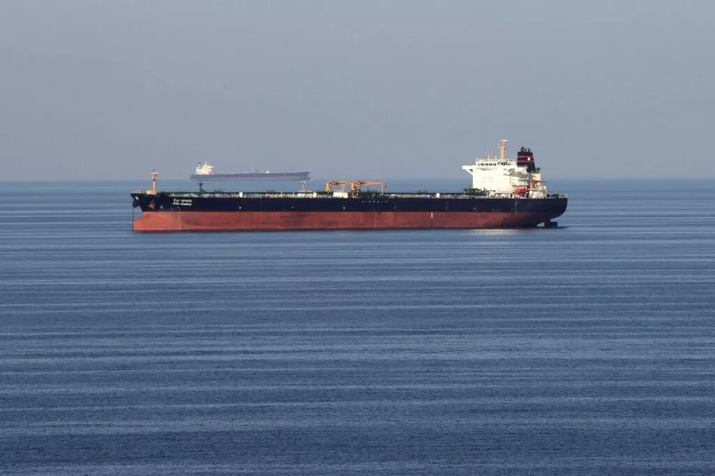 Strait of Hormuz Oil Risk Rises as U.S. Weighs Action on Iran